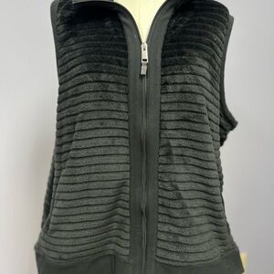 Chico's Black Ribbed Vest